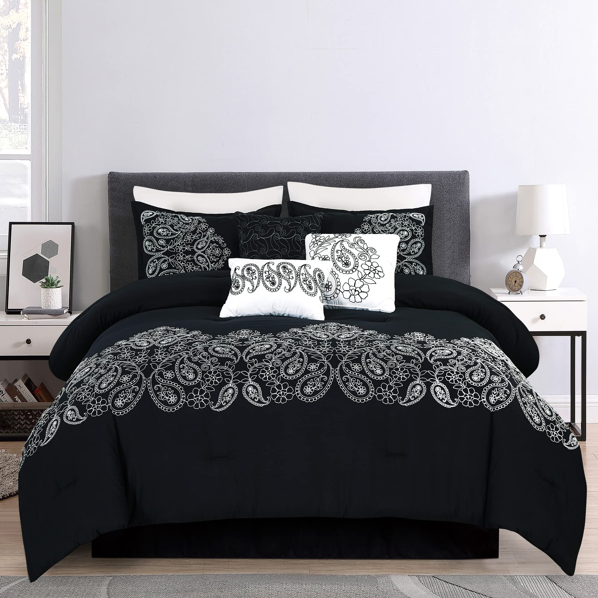 Chezmoi Collection Linz 7-Piece Black/White Paisley Floral Scroll Embroidered Comforter Set, Queen