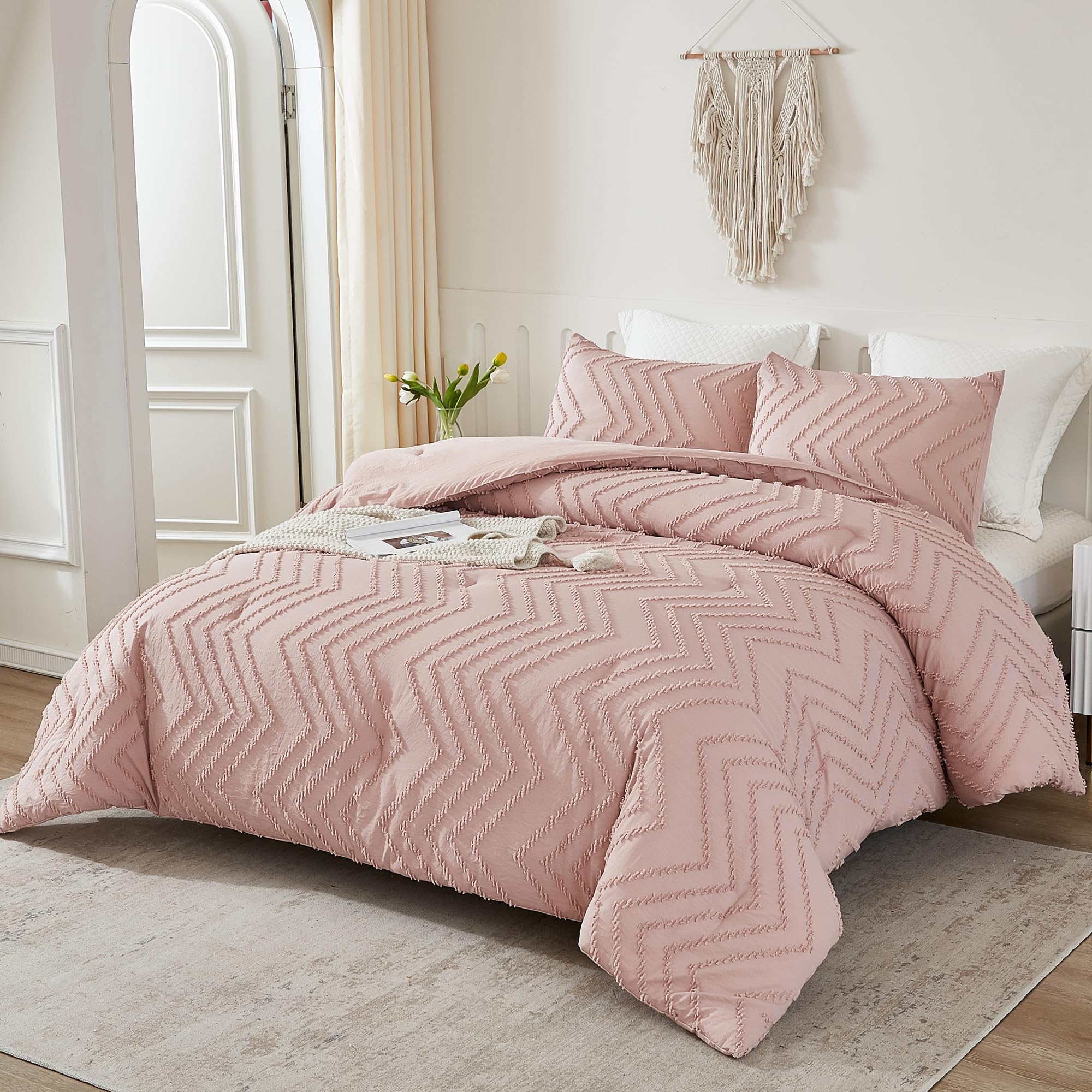 Litanika Blush Pink King Comforter Set, 3 Pieces Lightweight Tufted Bedding Sets, Down Alternative Comforter Fluffy Bed Set Gift