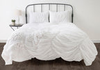 Rizzy Home | BT1058 | Polyester Quilt | 68"x86" White/Neutral/ Solid With Hand Applied Flowers
