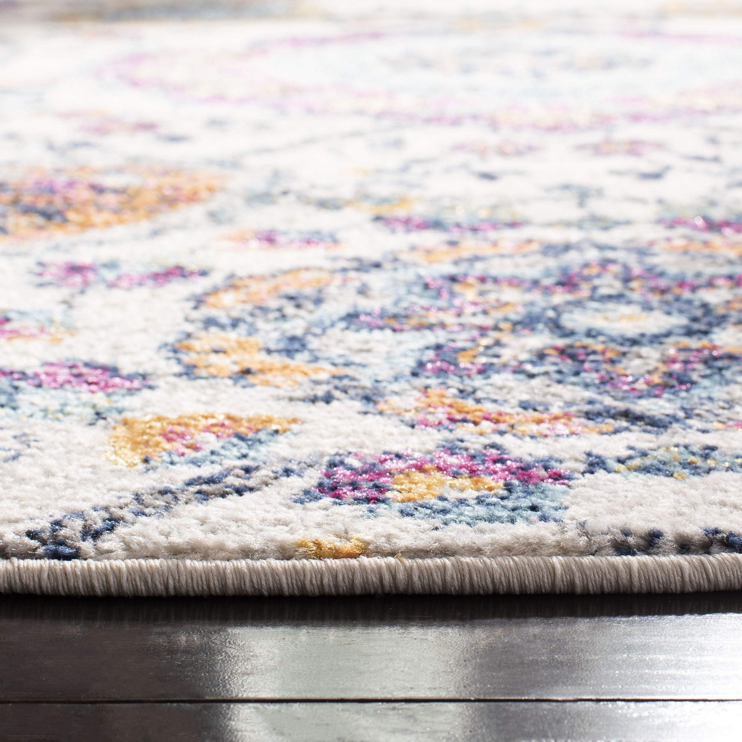 Safavieh Madison Collection Area Rug - 6'7'' Round, Cream & Multi, Boho Chic Glam Paisley Design, Non-Shedding & Easy Care, Idea