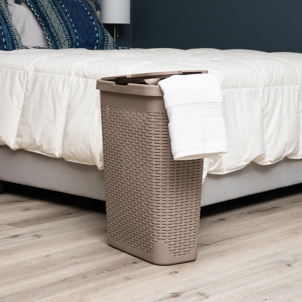 Mind Reader 40L Slim Laundry Hamper, Clothes Basket, Lid, Wicker Design, Plastic, 18''L X 10.4''W X 23.5''H, Tan