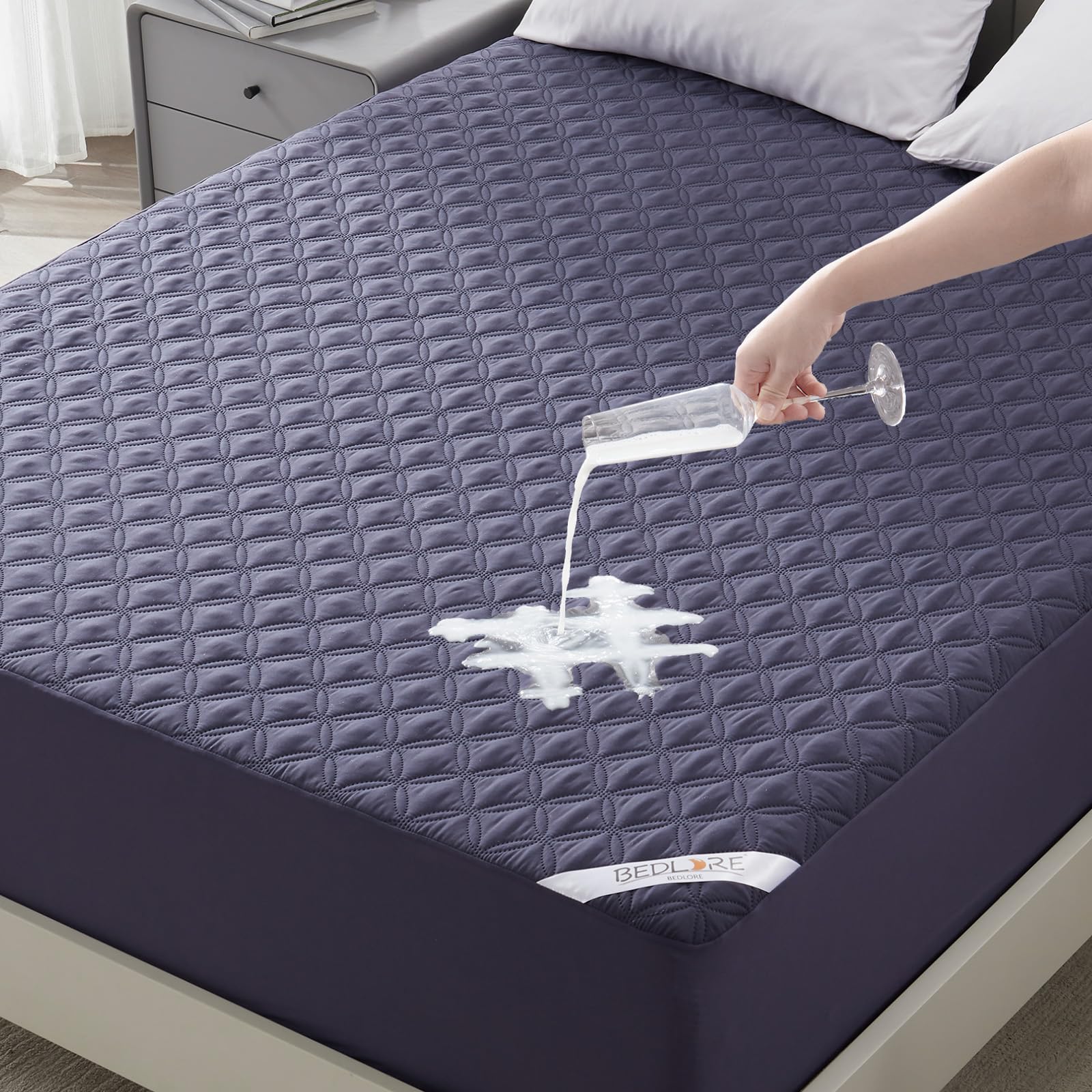 Bedlore Waterproof Mattress Protector, King Size Noiseless Mattress Pad With Deep Pocket 6'-21' Depth, Soft & Breathable Bed M