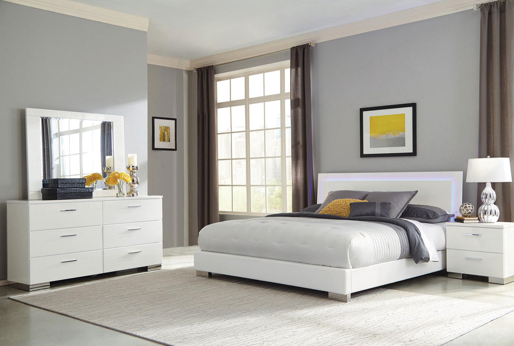 Coaster Home Furnishings Felicity Contemporary 4-Piece Bedroom Set California King Size LED Panel Bed Frame 49-inch Headboard White High Gloss 203500KW-S4