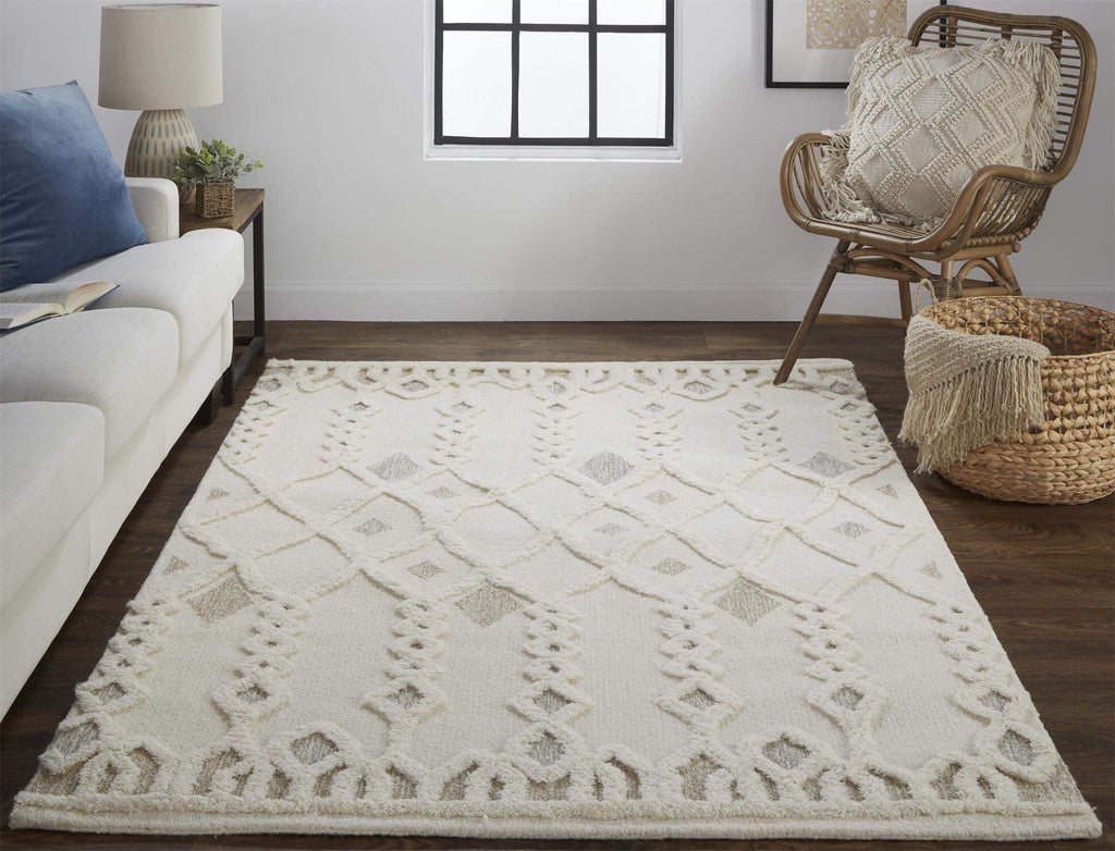 HomeRoots 512804 8 x 10 ft. Ivory Tan & Silver Wool Geometric Hand Tufted Handmade Stain Resistant Rectangle Area Rug