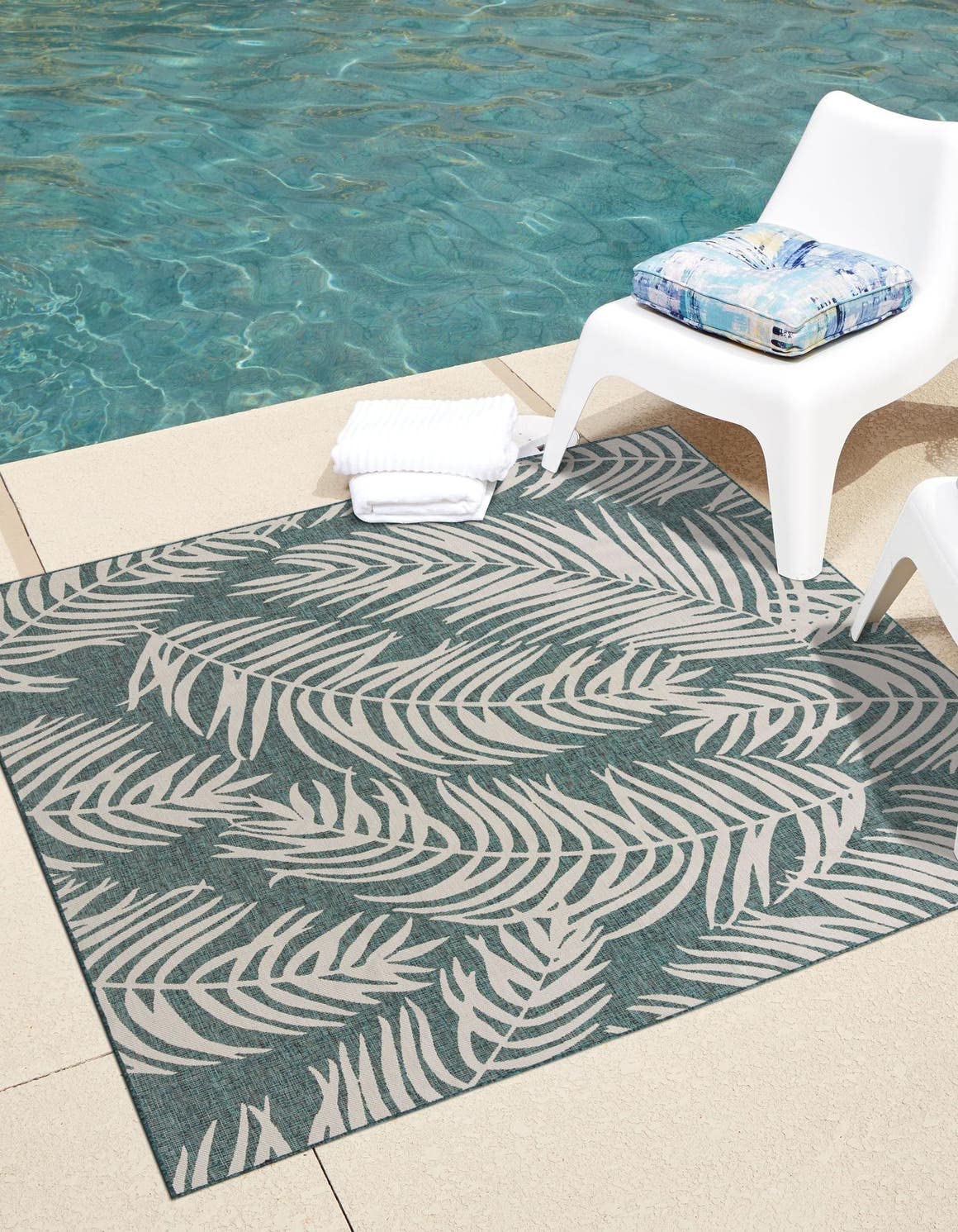 Unique Loom Outdoor Botanical Collection Area Rug - Palm (5 3 Square Teal/Ivory)