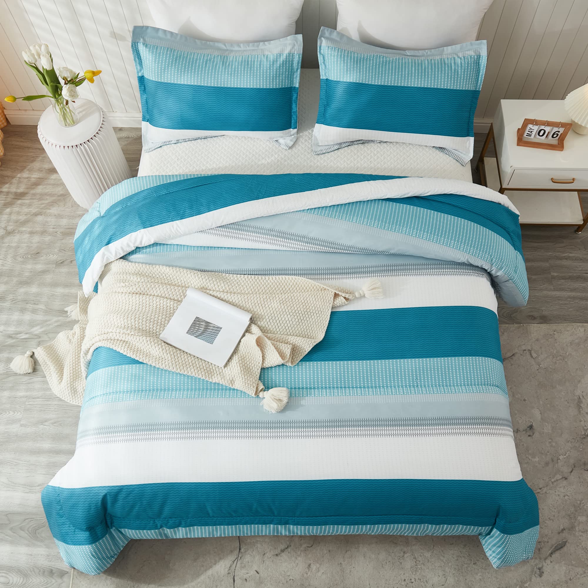 Litanika Full Comforter Set White Teal - 3 Pieces Lightweight Fluffy Bedding Comforter Sets, All Season Down Alternative Comfort