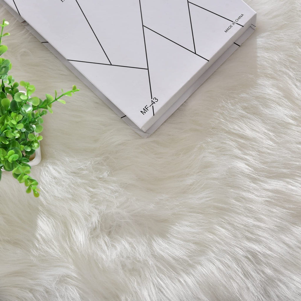 Orinova White Faux Sheepskin Fuzzy Fur Rugs For Bedroom Small Machine Washable Fluffy Area Rugs For Living Room 2X4 Shag Nursery