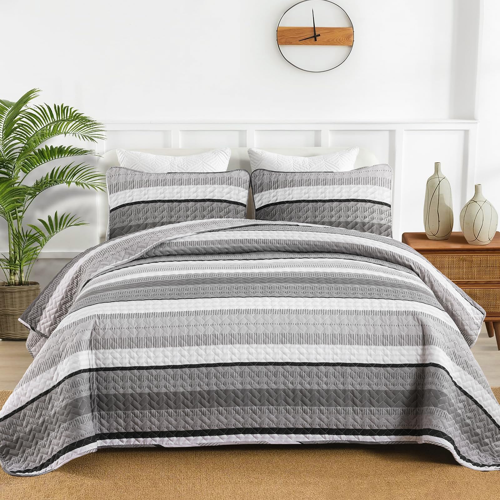 Djy Grey Striped Quilt Set Queen Size, Gray Stripe Boho Patchwork Bedspread Coverlet Set Soft Microfiber Bohemian Quilt Bedding