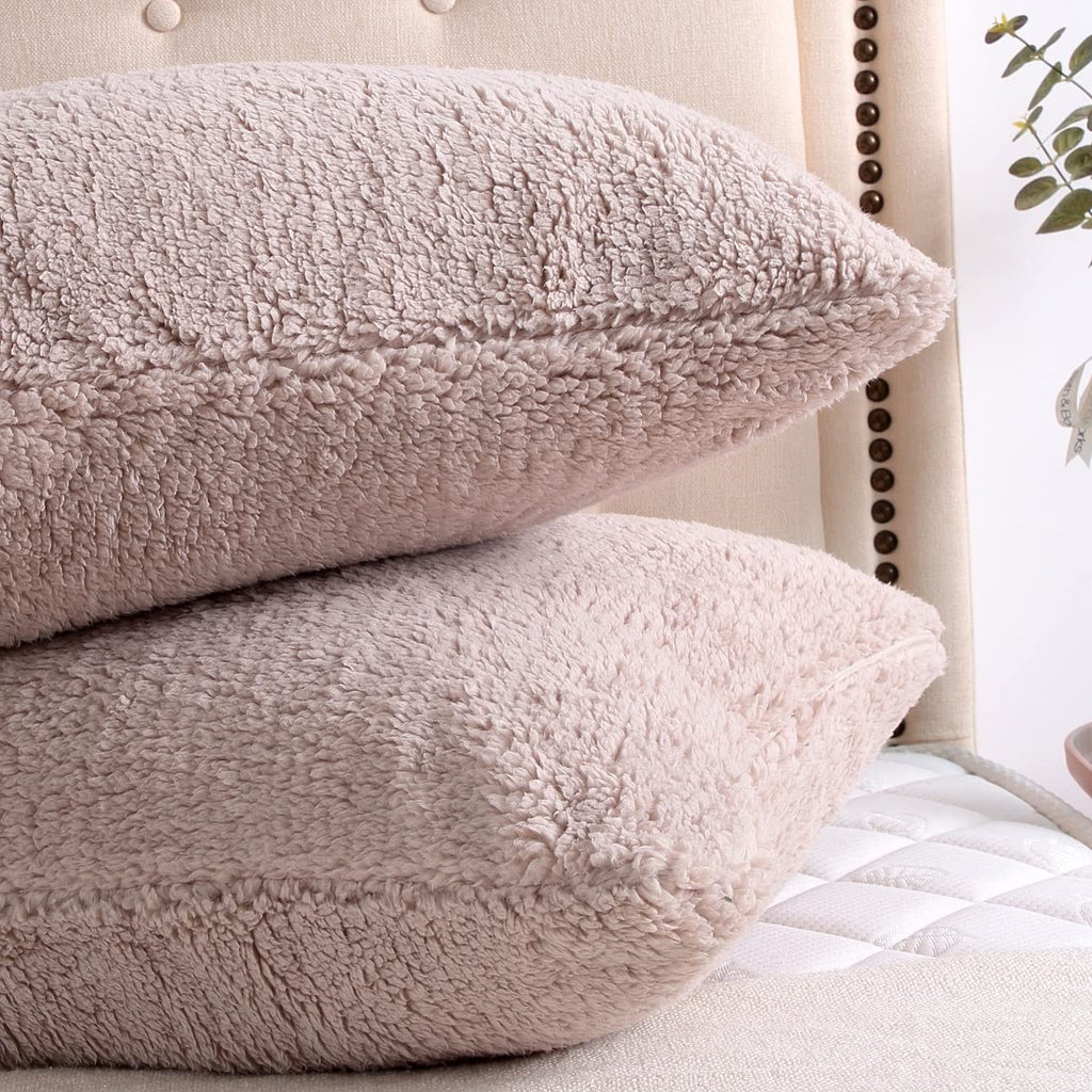 Reafort New Ultra Soft Sherpa Pillowcases Pillow Covers Standard Size 20''X26'' Pack Of 2 With Zipper Closure (Taupe, 20   X26