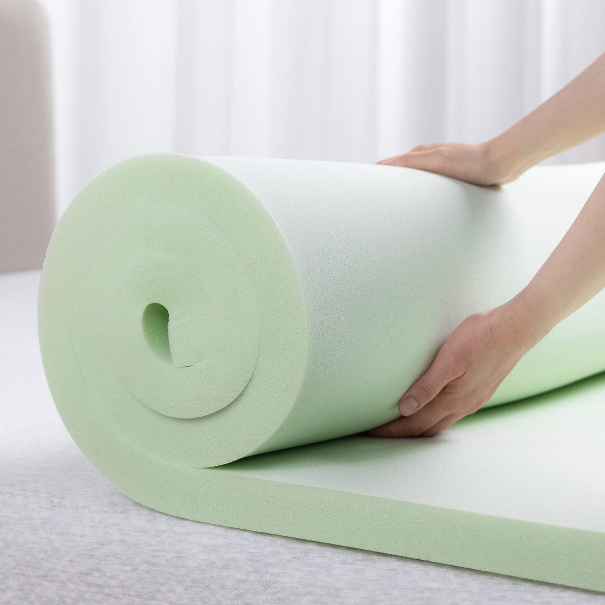 Zinus 1.5 Inch Green Tea Memory Foam Mattress Topper, Pressure-Relieving Layers, Certipur-Us Certified, Queen