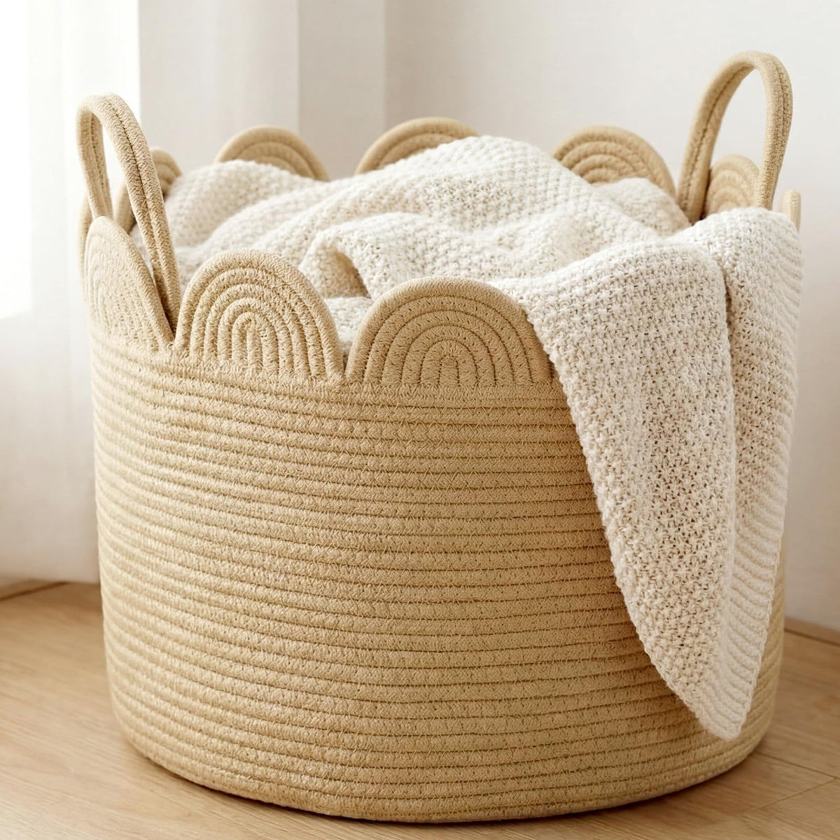 LemonRoad Round Woven Basket Brown, 16 L X 16 W X 14 H