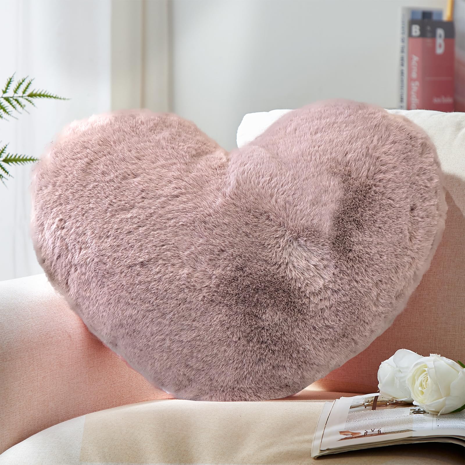 Yrxrus Heart Shaped Pillow, Cute Love Heart Pillow, Small Dusty Pink Heart Pillows Gifts, Faux Rabbit Fur Love Coquette Room Dec