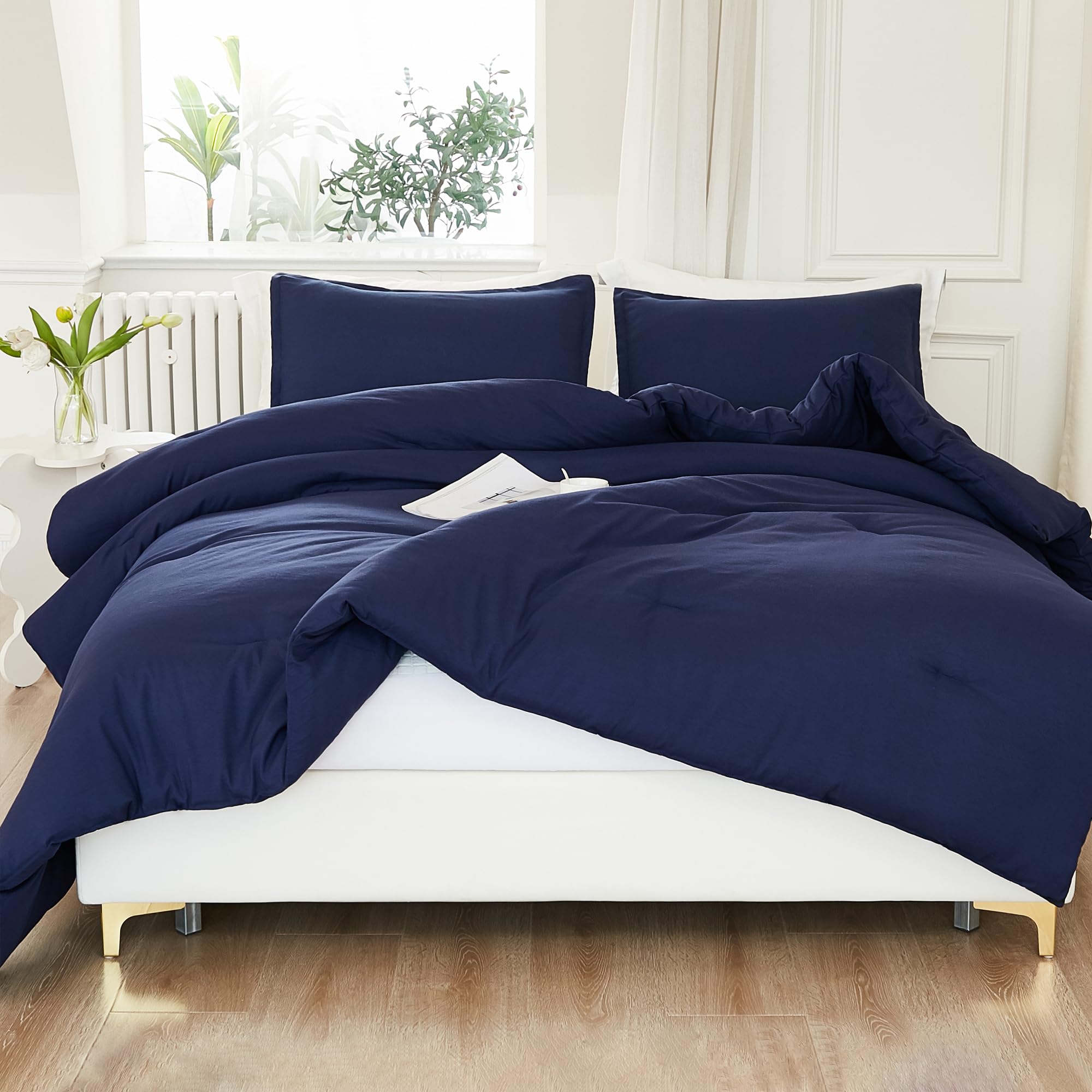 Litanika Navy Blue Comforter Set Queen Size, 3 Pieces Lightweight Solid Bedding Comforter Set, All Season Fluffy Down Alternativ