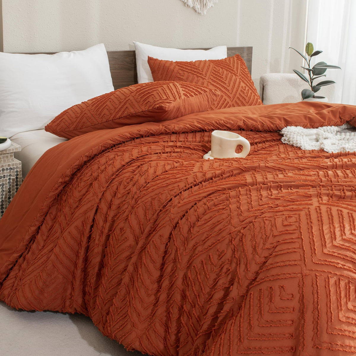 Andency Burnt Orange California King Comforter Set, 3 Pieces Terracotta Boho Tufted Cal King Bed Comforter, Oversized Soft Lightweight Down Alternative Bedding Set (104X96In, 2 Pillowcases)
