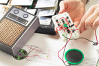 Eight Innovation Retro Radio Advent Calendar