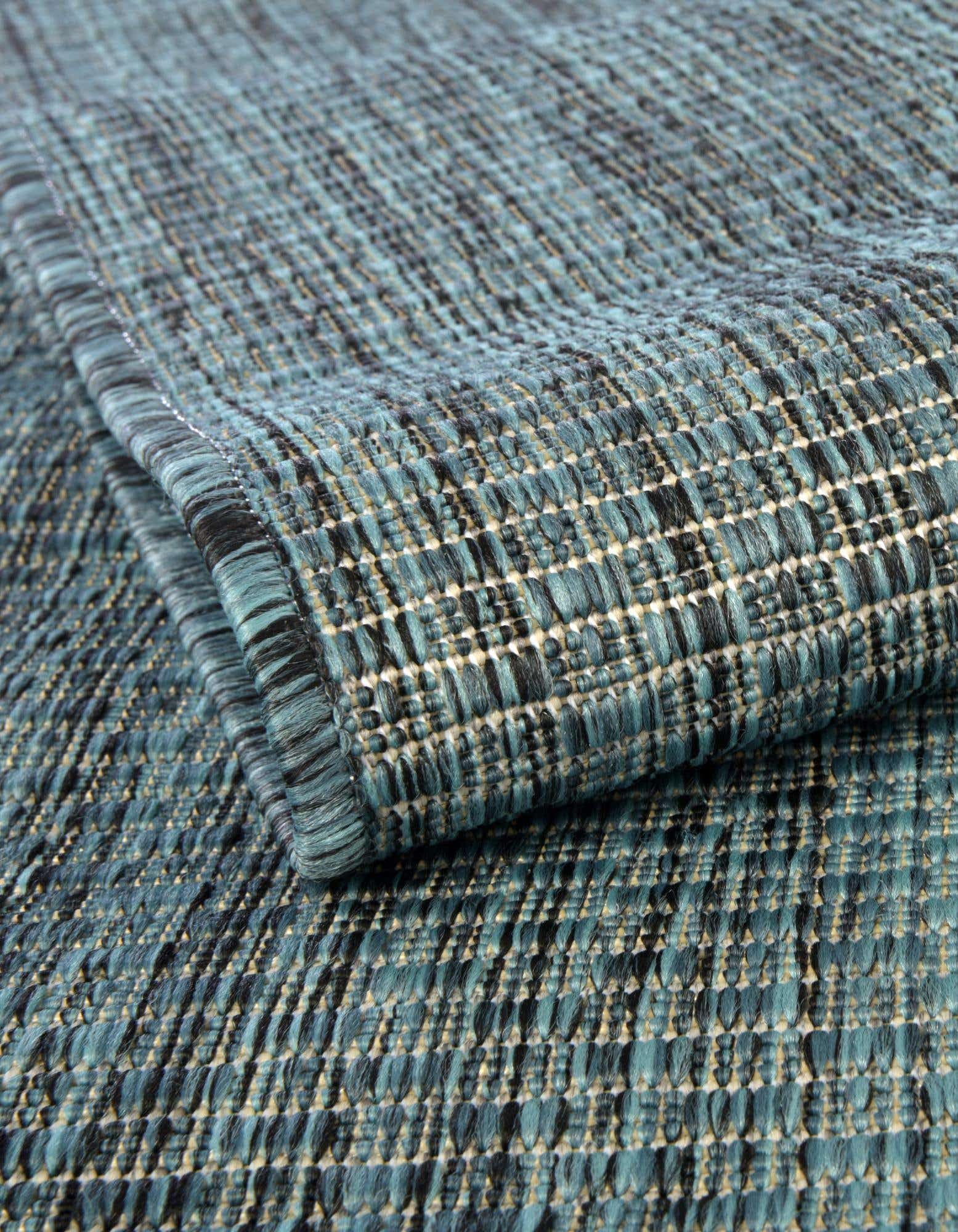Unique Loom Outdoor Solid Collection Area Rug (5' 3'' X 8' Oval Teal/Navy Blue)