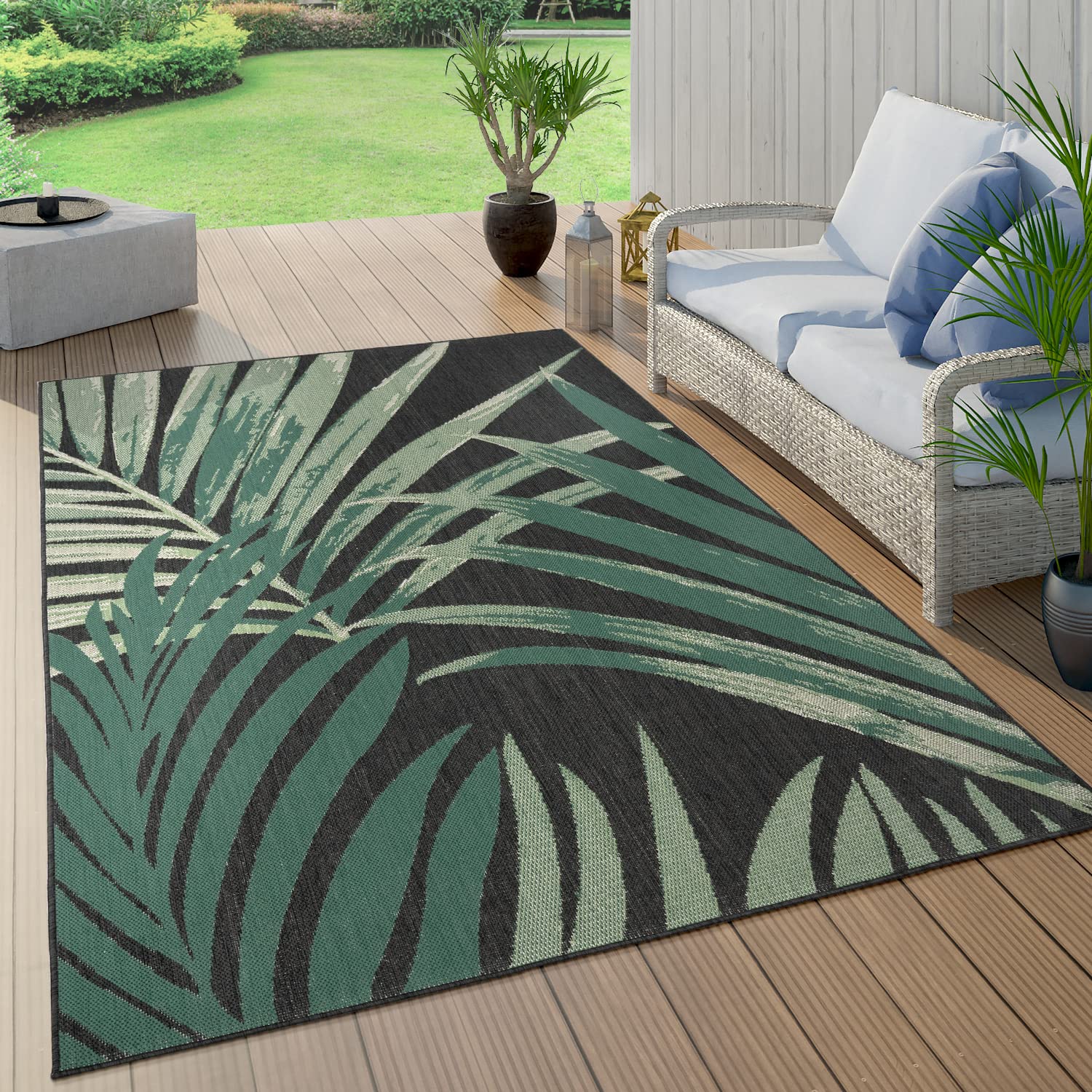Tropical Outdoor Rug Palm Tree & Jungle Design Flatweave In Black Green, Size: 6'7' X 9'6'