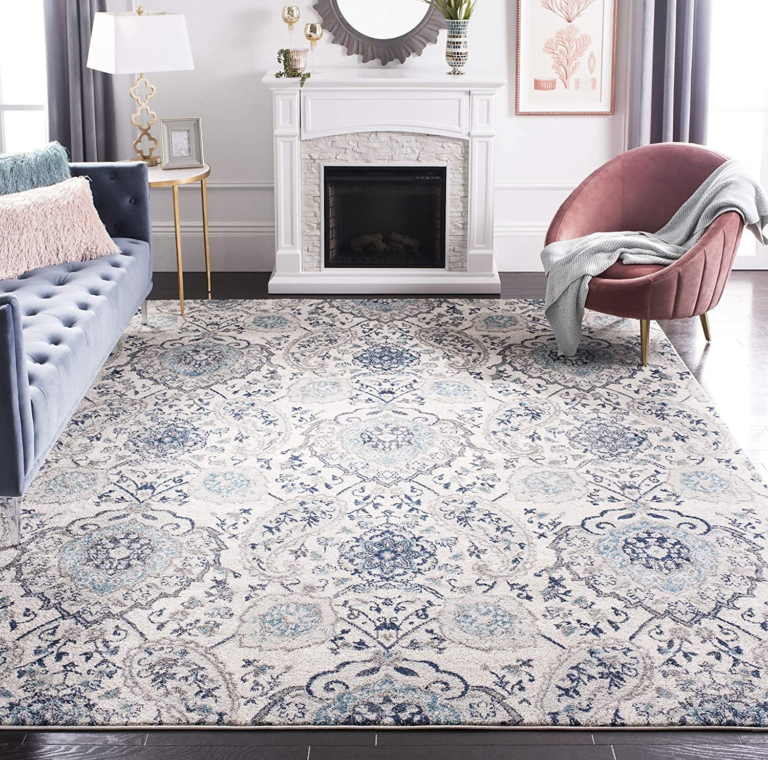 SAFAVIEH Madison Collection Area Rug - 5'3'' x 7'6'', Cream & Light Grey, Boho Chic Glam Paisley Design, Non-Shedding & Easy Car