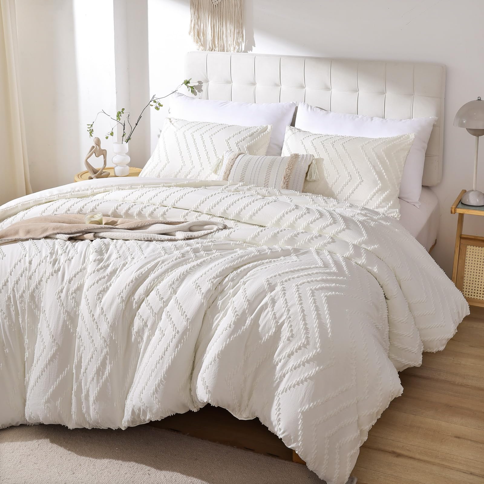 Yirddeo Ivory White Queen Size Comforter Set 3Pcs, Boho Queen Comforter Set Farmhouse Queen Size Bedding Set, Vertical Tufted Qu