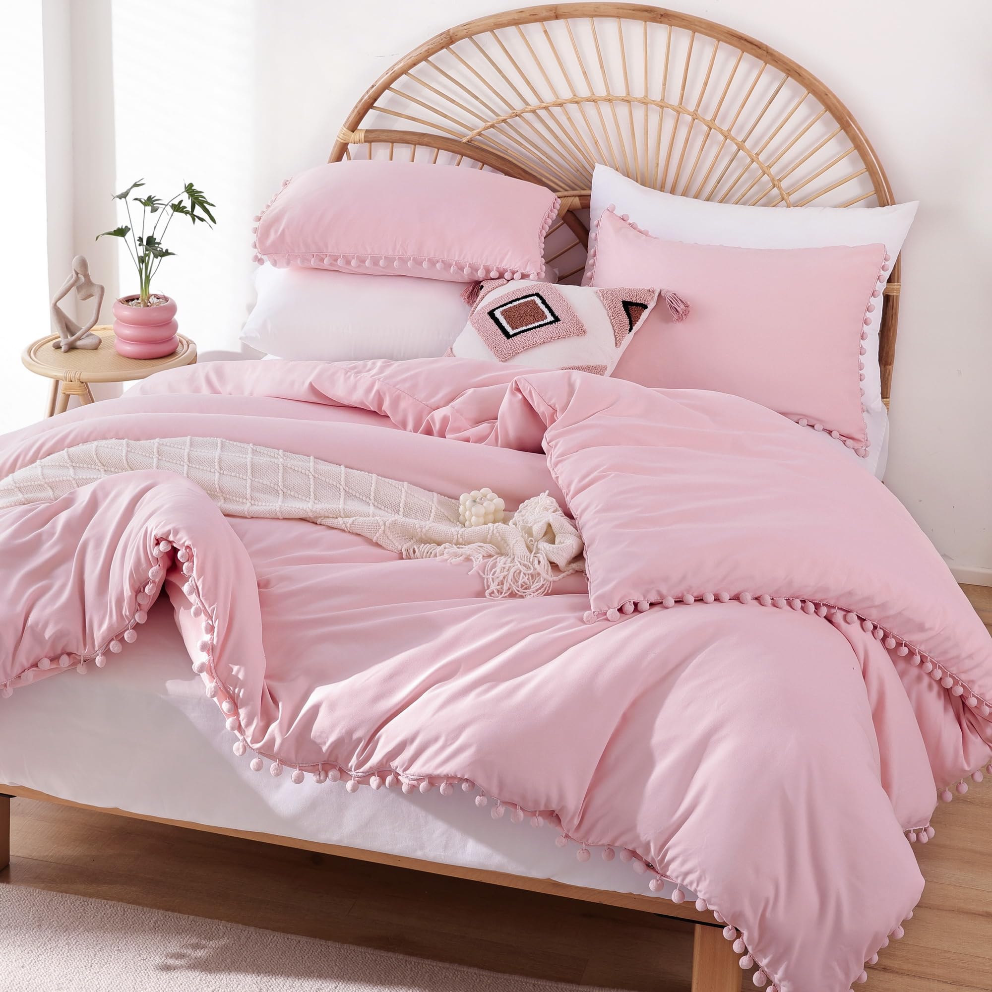 Yirddeo Dust Pink Full Size Ball Pom Fringe Design Comforter Set 3Pcs, Boho Aesthetic Luxurious Microfiber Comforter Set