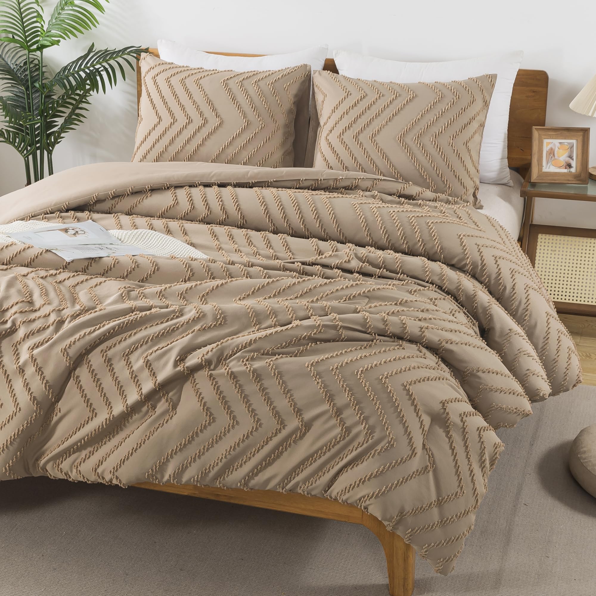 Andency Taupe Comforter Set Queen Size, Boho Soft Warm Tufted Bedding Comforter Sets For Queen Size Bed, 3 Pieces Aesthetic Chev