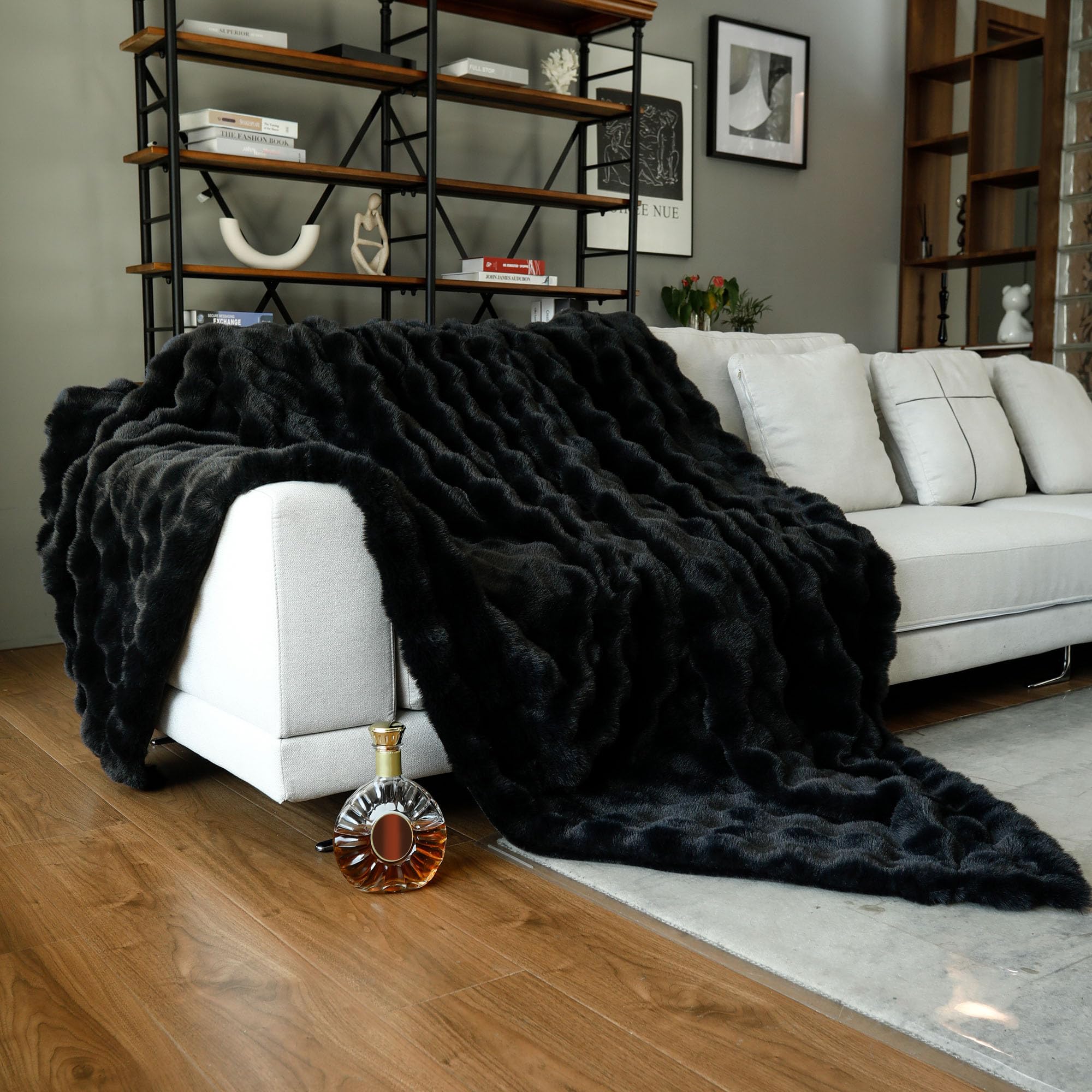 Moenchy Faux Fur Black Throw Blacket For Couch - Super Soft Heavy Flufyy Thick Bubble Throw Blankets For Bed Bedroom Living Room