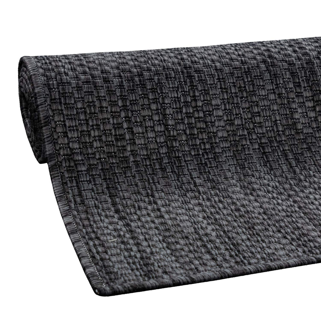 Solid Outdoor Rug For Patio Or Balcony Weatherproof In Mottled Anthracite, Size: 5'3' X 7'3'