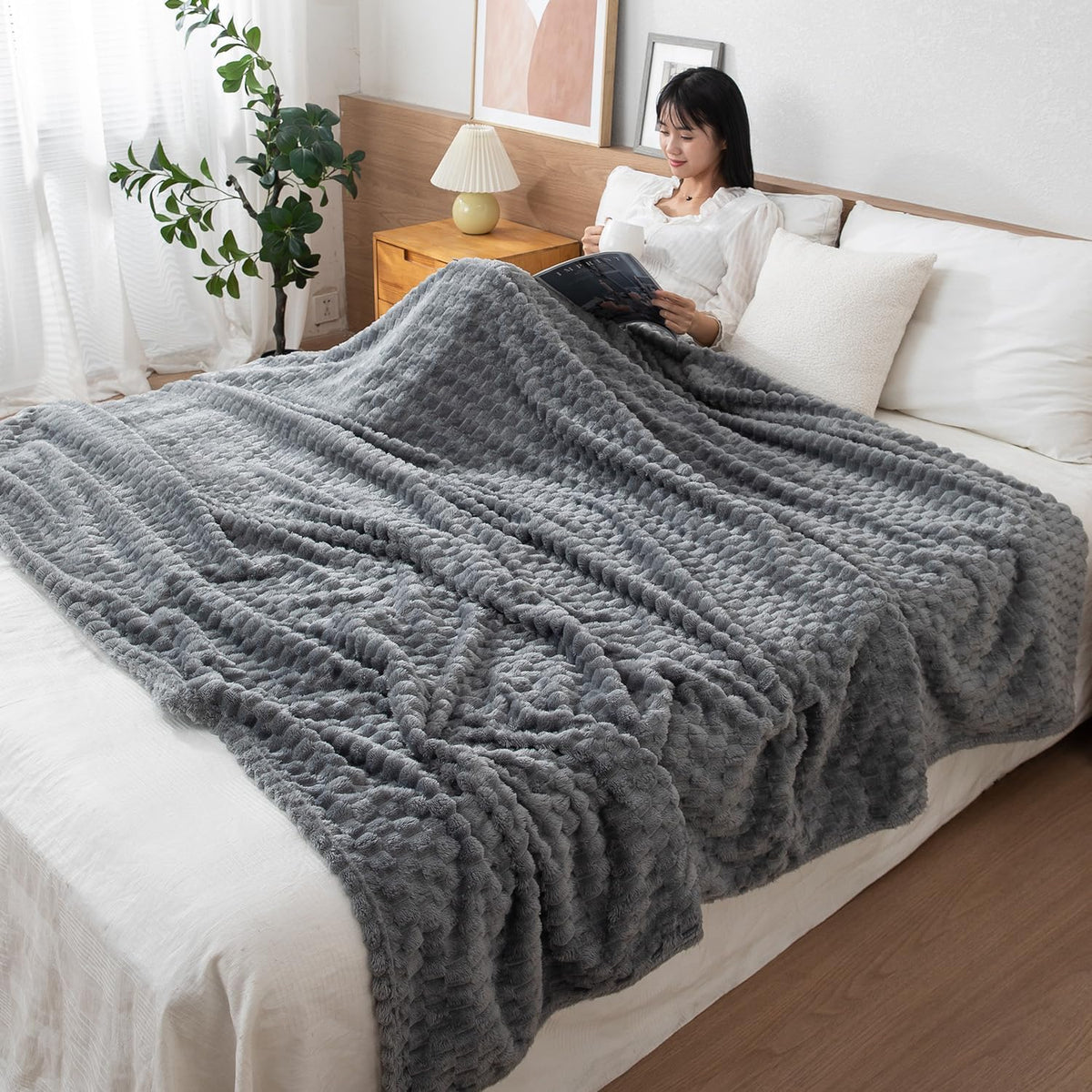 HOKIPO Fleece AC Blanket Double Bed Queen, 200x230 cm / 6.5x7.5 feet, Grey (NEWAR4918GRY)
