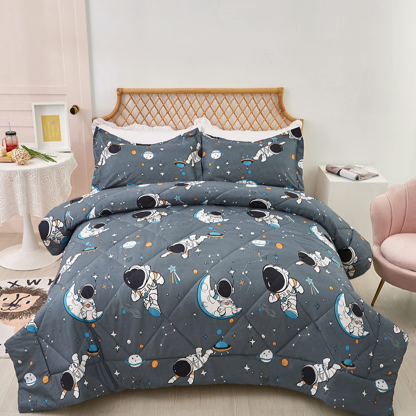 Jsd Grey Astronaut Kids Comforter Set Twin Size, 2 Piece Space Theme Microfiber Comforter With Pillow Sham, Lightweight All Seas