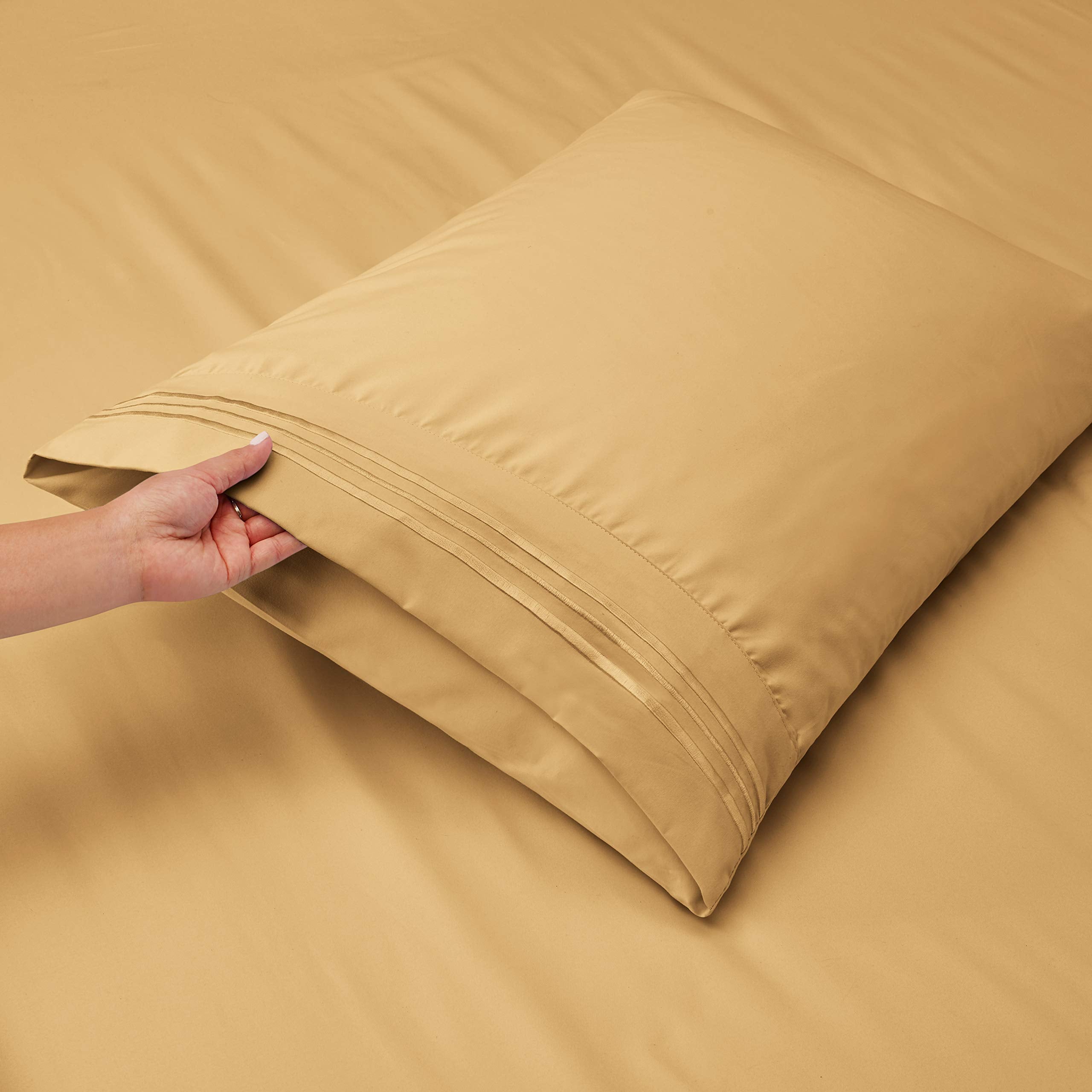 Clara Clark Queen Sheets, 6 Piece Set - Hotel Luxury Sheets For Queen Size Bed, Super Soft Bedding Sheets & Pillowcases, Queen Size Sheets, Camel Gold