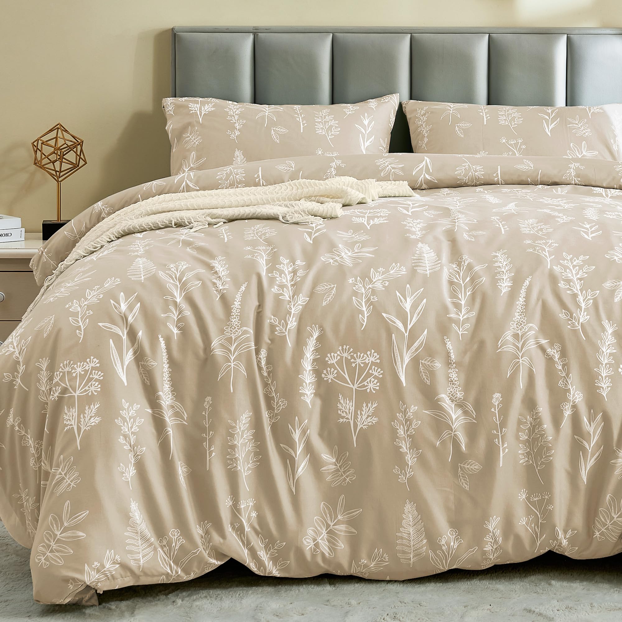 Muxhomo Duvet Cover Queen Size, Reversible Floral Beige Duvet Cover Set With Zipper Closure, 3 Pieces Botanical Patterns Soft Mi