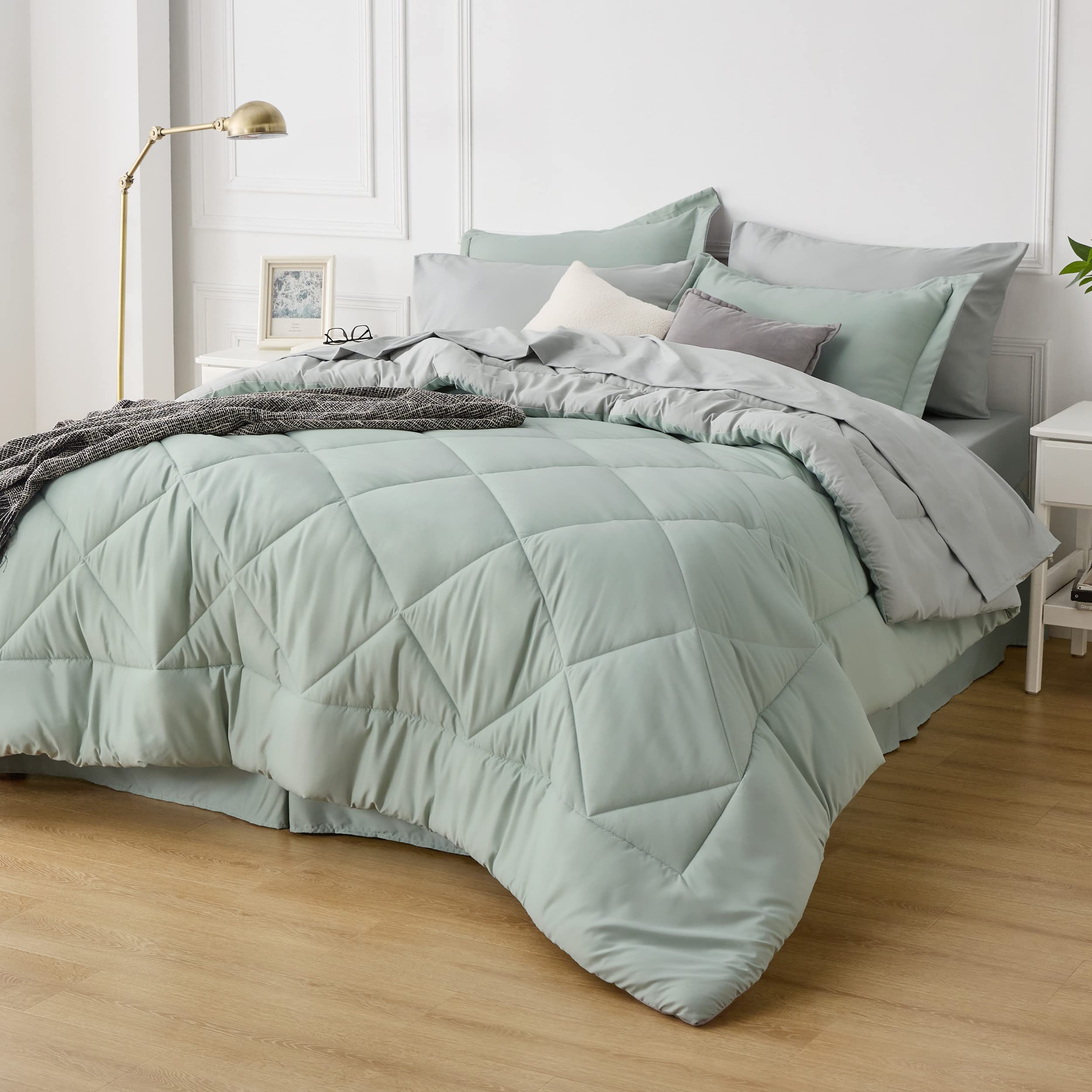 Bedsure Sage Green Queen Comforter Set - 7 Pieces Reversible Bed Set Sage Green Bed In A Bag Queen With Comforters, Sheets, Pill