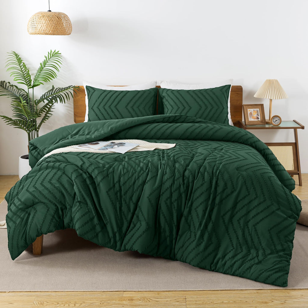 Andency Emerald Green Twin/Twin Xl Comforter Set, Twin Bed Comforter For College Dorm Girls Boys Kids Boho Dark Green Soft Warm Cute Comforter, 2 Pieces Aesthetic Chevron Bohemian Bedding Set