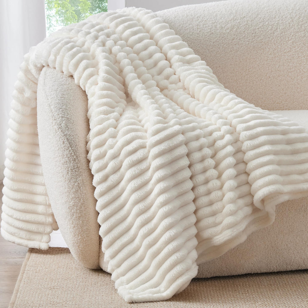 Bedelite Fleece Throw Blanket For Couch, 300Gsm Soft & Warm Fluffy Twin Blanket, Decorative And Giftable Striped Cream White Bla