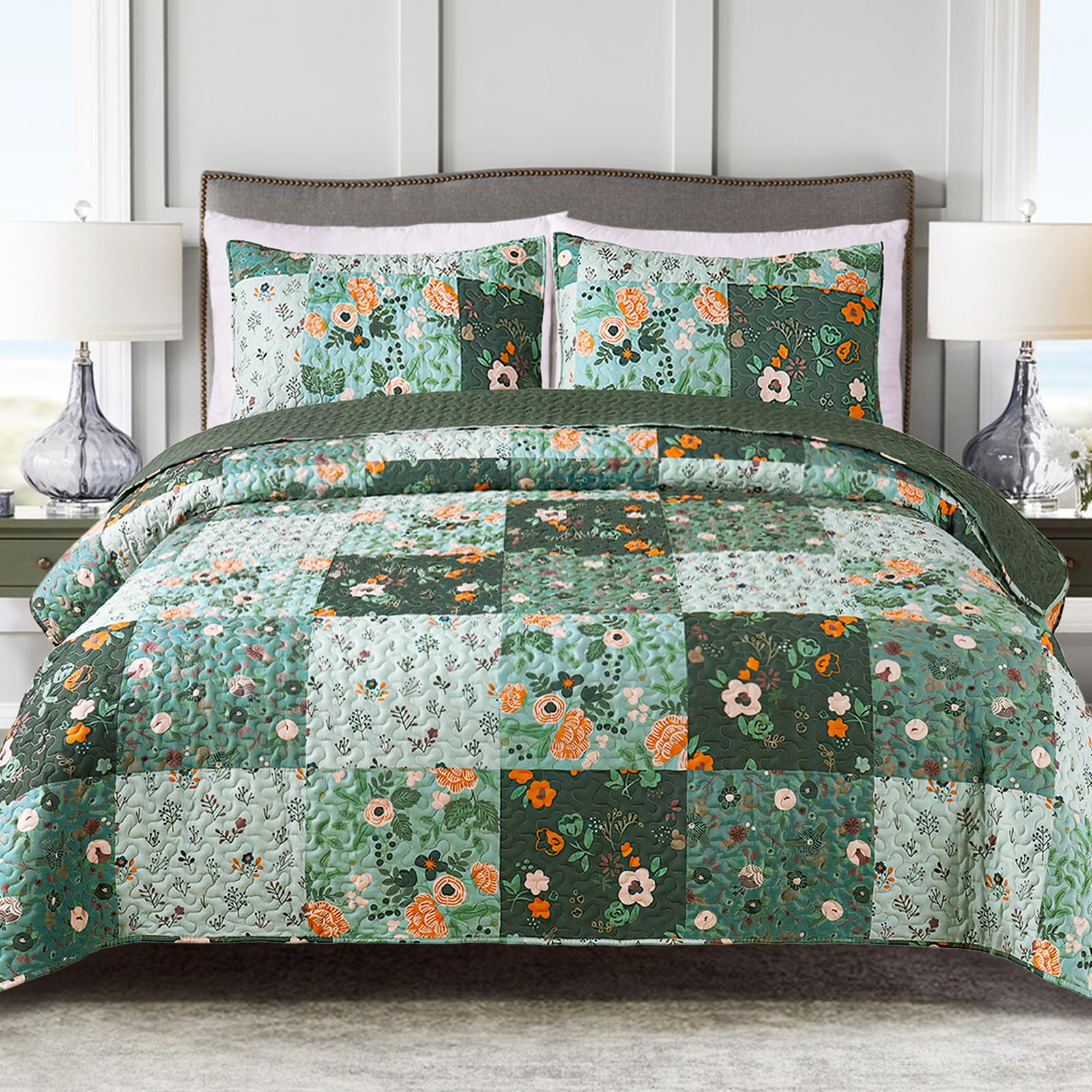 Exclusivo Mezcla Reversible Boho Quilt Set Queen Size, 3 Pieces Patchwork Green All Season Bedspreads, Ultra Soft Floral Coverle