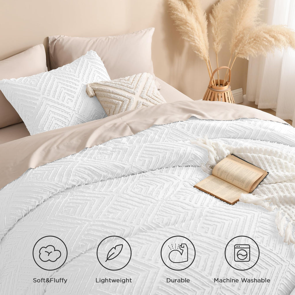 Andency White California King Comforter Set, 3 Pieces Boho Cal King Bed Comforter, Oversized Soft Lightweight Down Alternative Bedding Set With Tufted Design(104X96In, 2 Pillowcases)