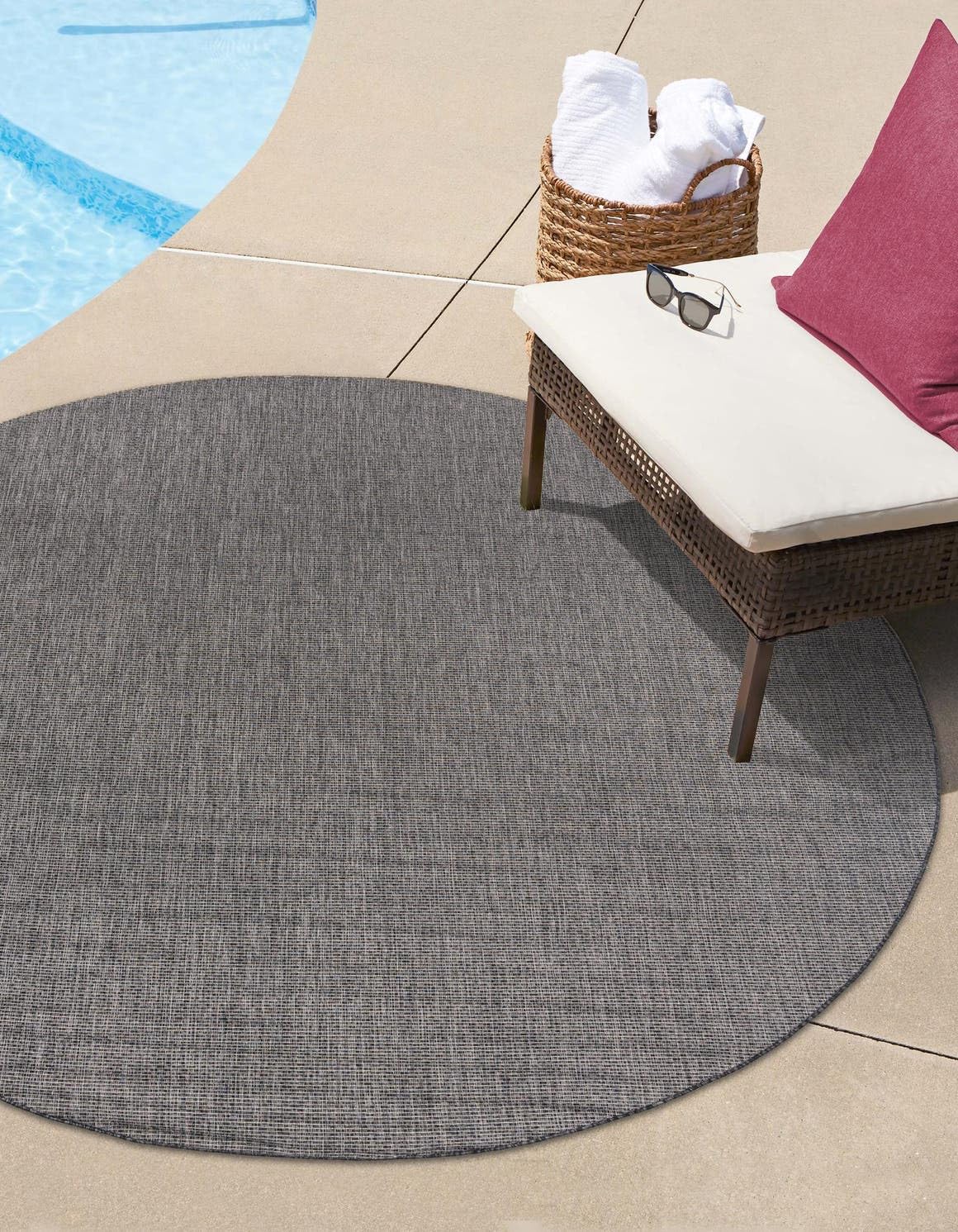 Unique Loom Outdoor Solid Collection Area Rug (4 1 Round Black/Ivory)