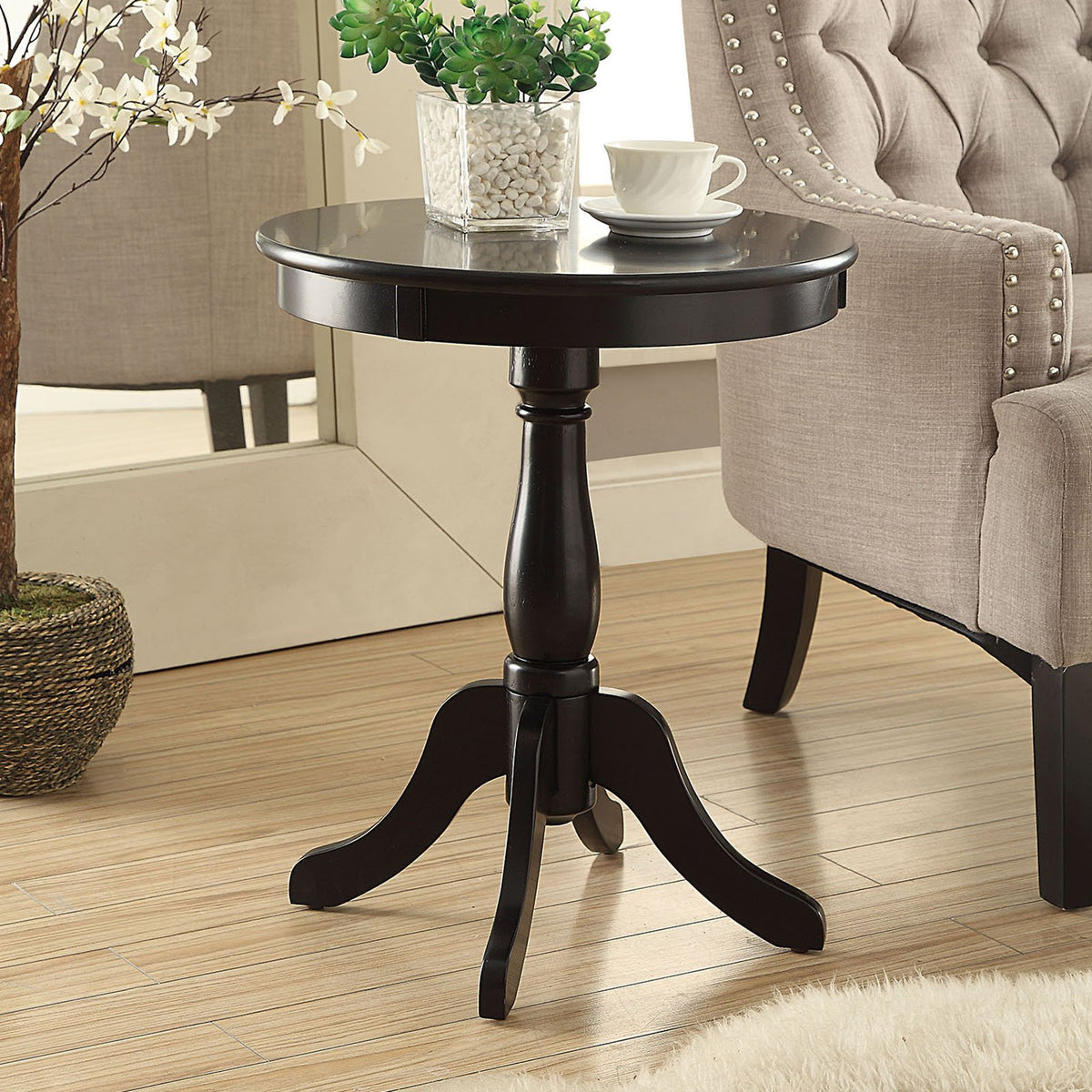 Acme Alger Round Wooden End Table In White