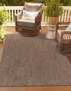 Unique Loom Outdoor Solid Collection Area Rug (7' 10'' x 10' Rectangle Light Brown/Ivory)