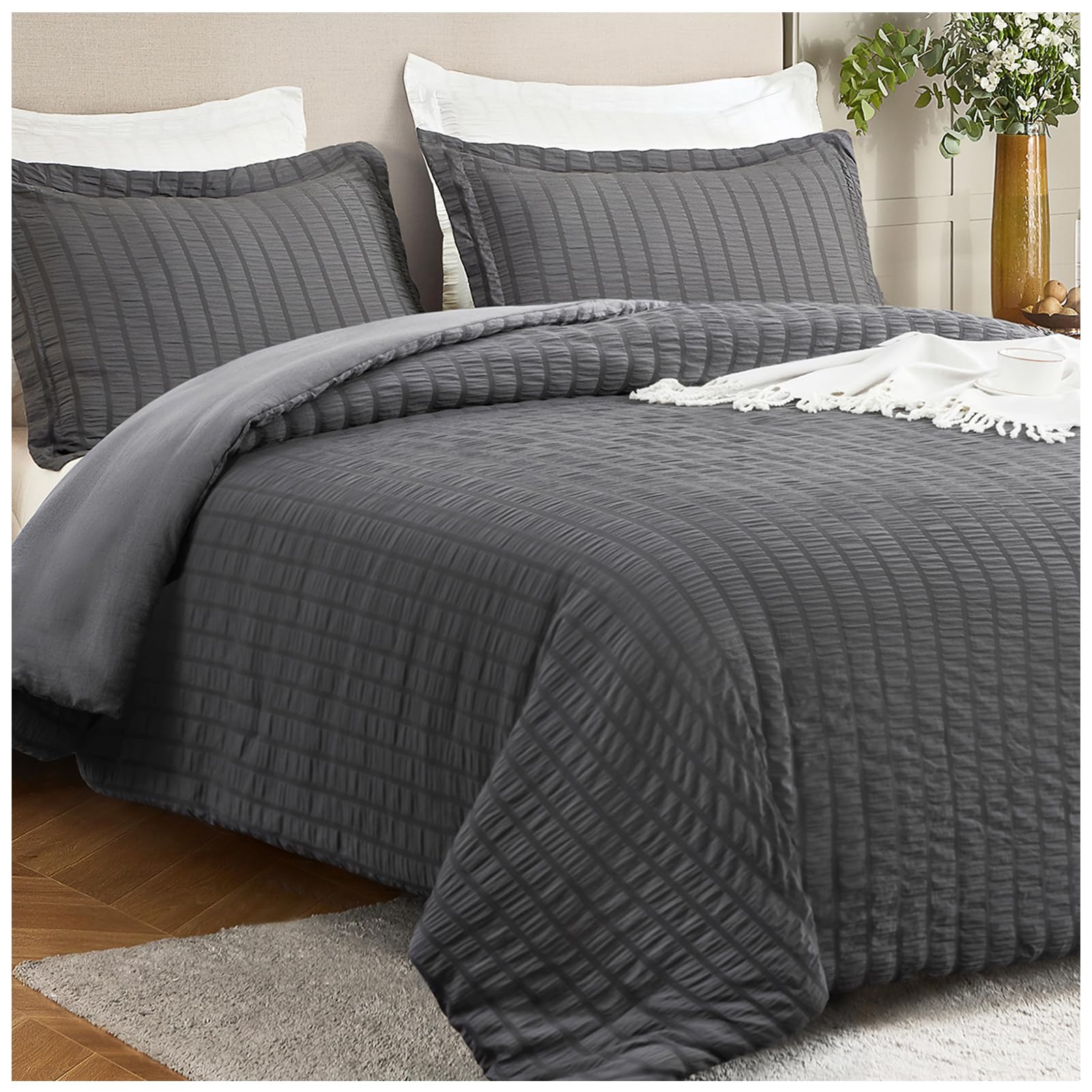 Satisomnia Queen Comforter Set Grey, Soft Seersucker Comforters Queen Size Bed, 3 Pieces Lightweight Down Alternative Bedding Co