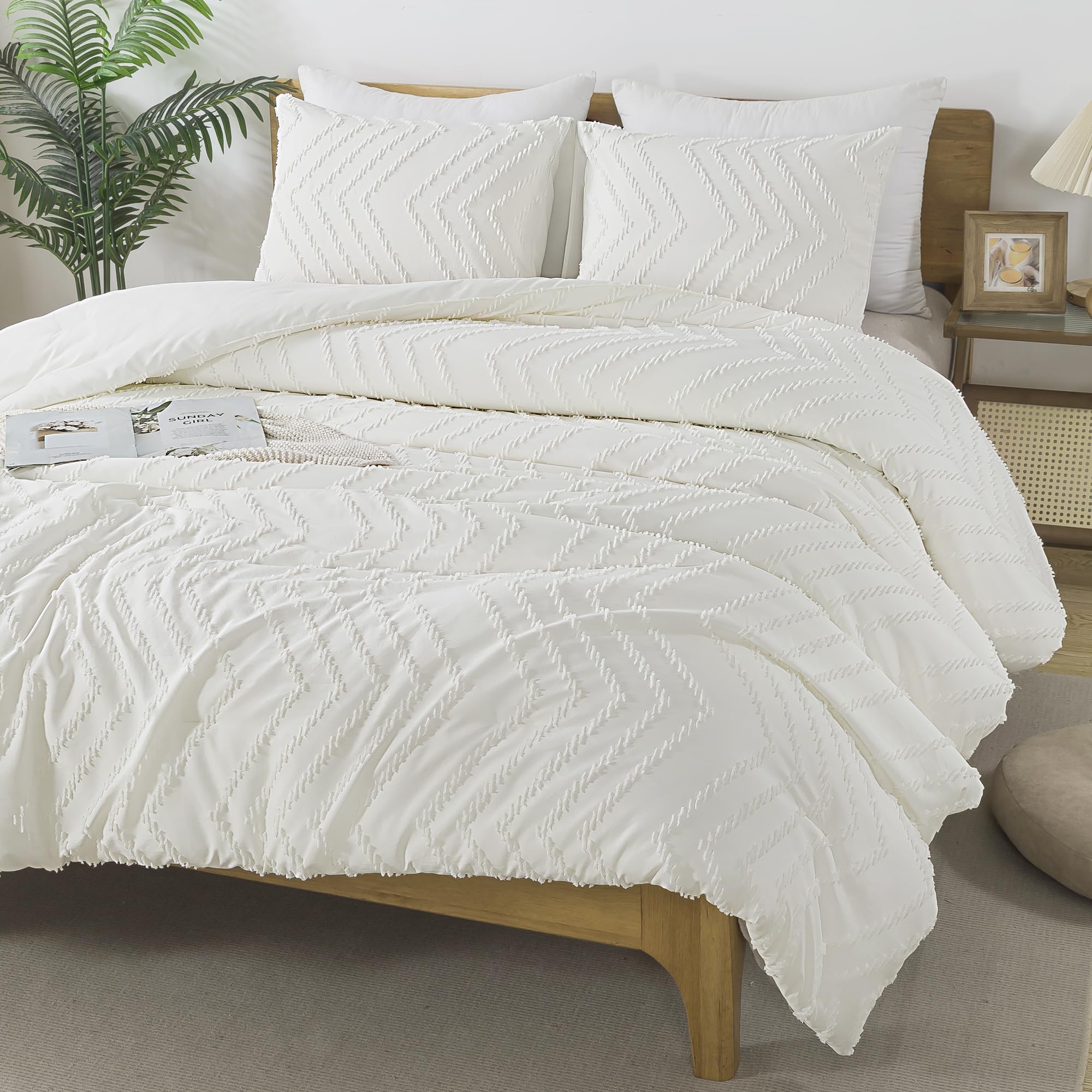 Andency Ivory Comforter Set Queen Size, Boho Soft Warm Tufted Bedding Comforter Sets For Queen Size Bed, 3 Pieces Aesthetic Chev