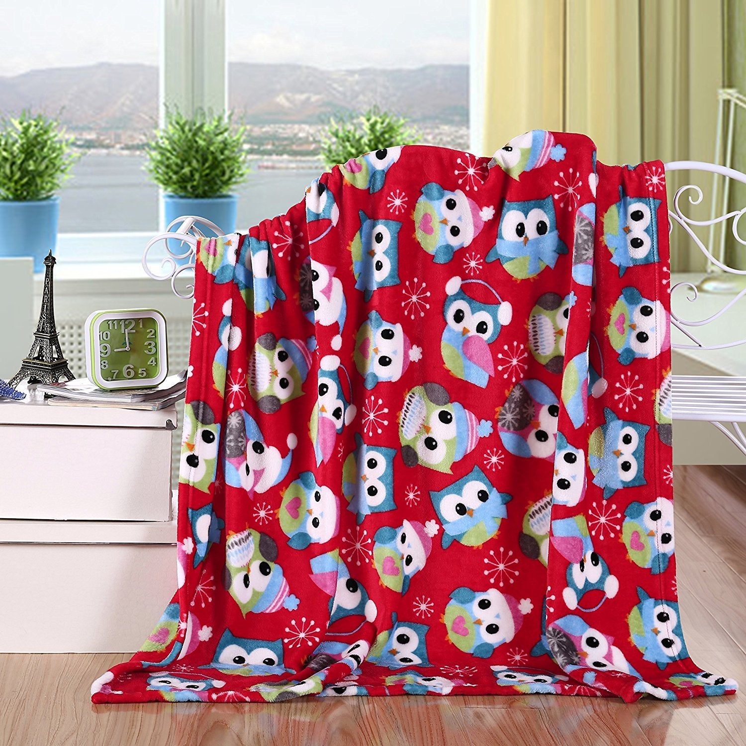 Elegant Comfort Velvet Touch Ultra Plush Christmas Holiday Printed Fleece Throw/Blanket - 50' X 60Inch, (Owls)