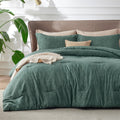 Bedsure Queen Comforter Set - Emerald Green Comforter Queen Size, Soft Bedding For All Seasons, Cationic Dyed Bedding Set, 3 Pie