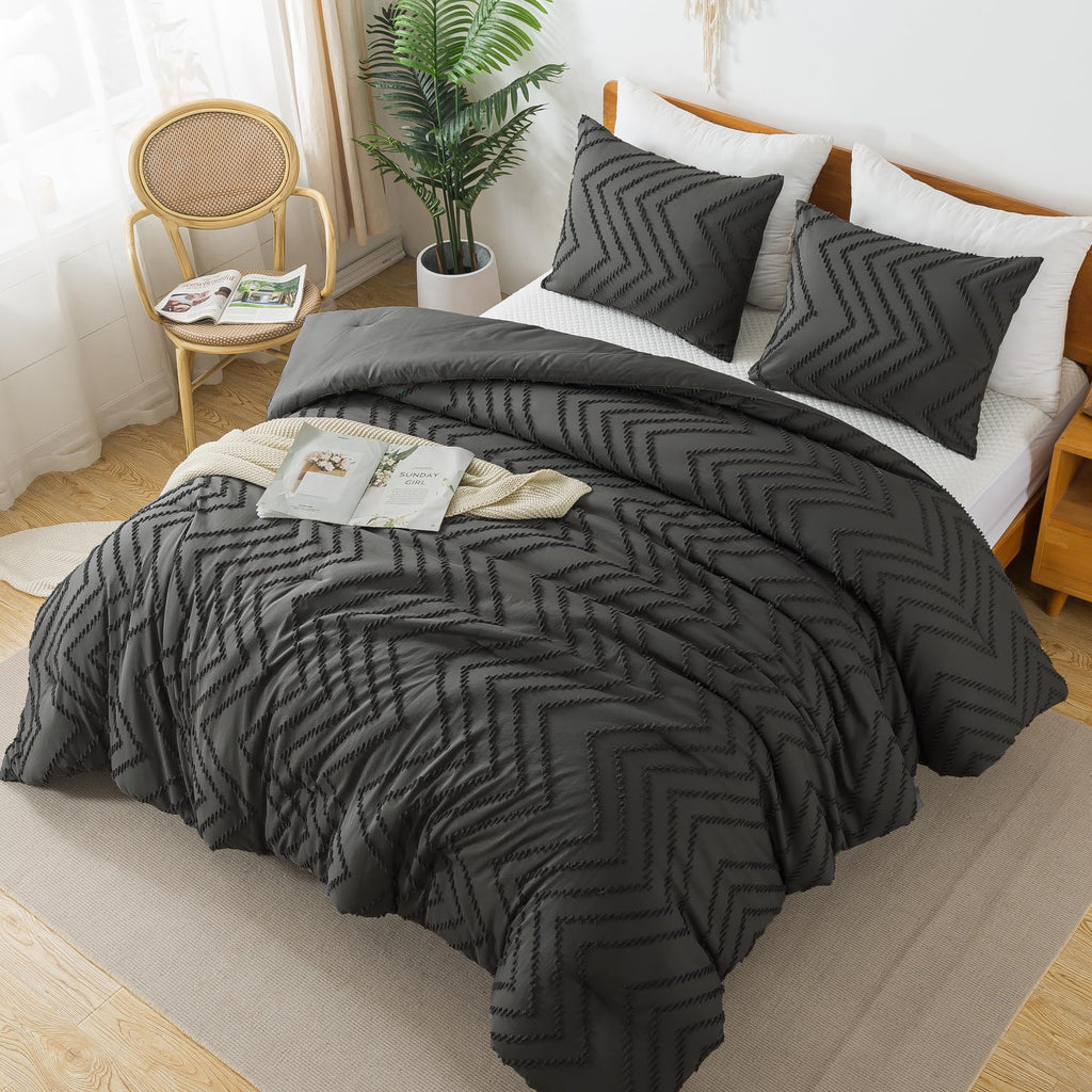 Litanika Dark Gray Queen Size Comforter Sets, 3 Pieces Lightweight Grey Chevron Tufted Bedding Comforter Set, Fluffy Down Altern