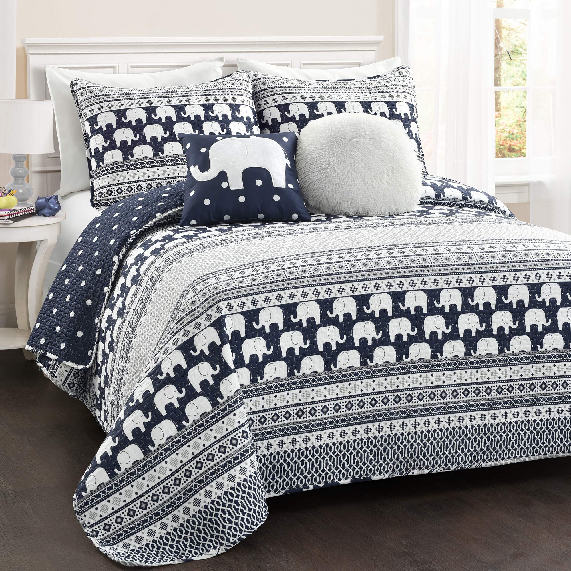 Lush Decor Elephant Stripe 4 Piece Quilt Set, Twin, Navy