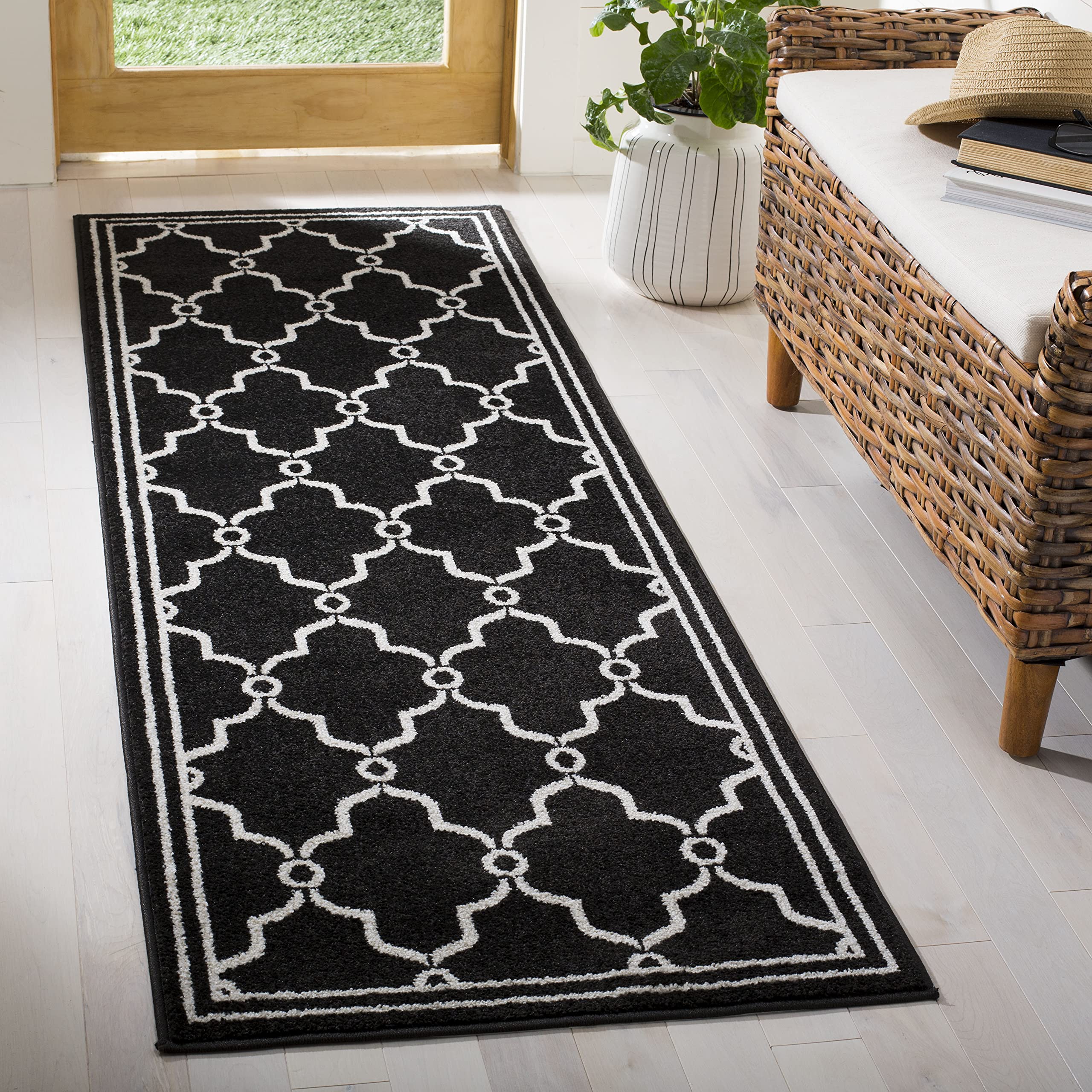 SAFAVIEH Amherst Collection Runner Rug - 23 x 7, Anthracite & Ivory, Trellis Design, Non-Shedding & Easy Care, Ideal for High 