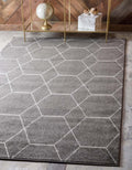 Unique Loom Trellis Frieze Collection Area Rug - Geometric (6 1 x 9 Rectangle Dark Gray/Ivory)