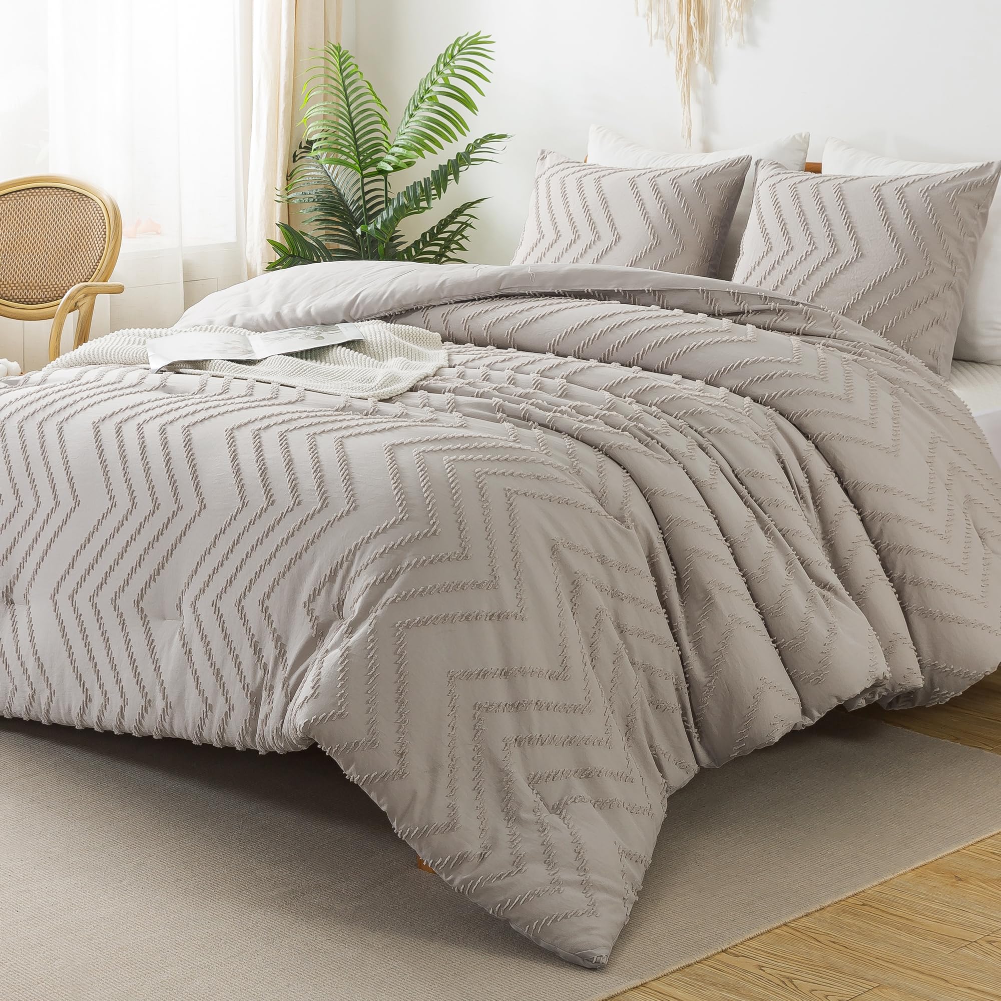 Litanika Linen California King Comforter Set, 3 Pieces Cal King Oversized Chevron Tufted Boho Bedding Comforter Sets, Fluffy Bed