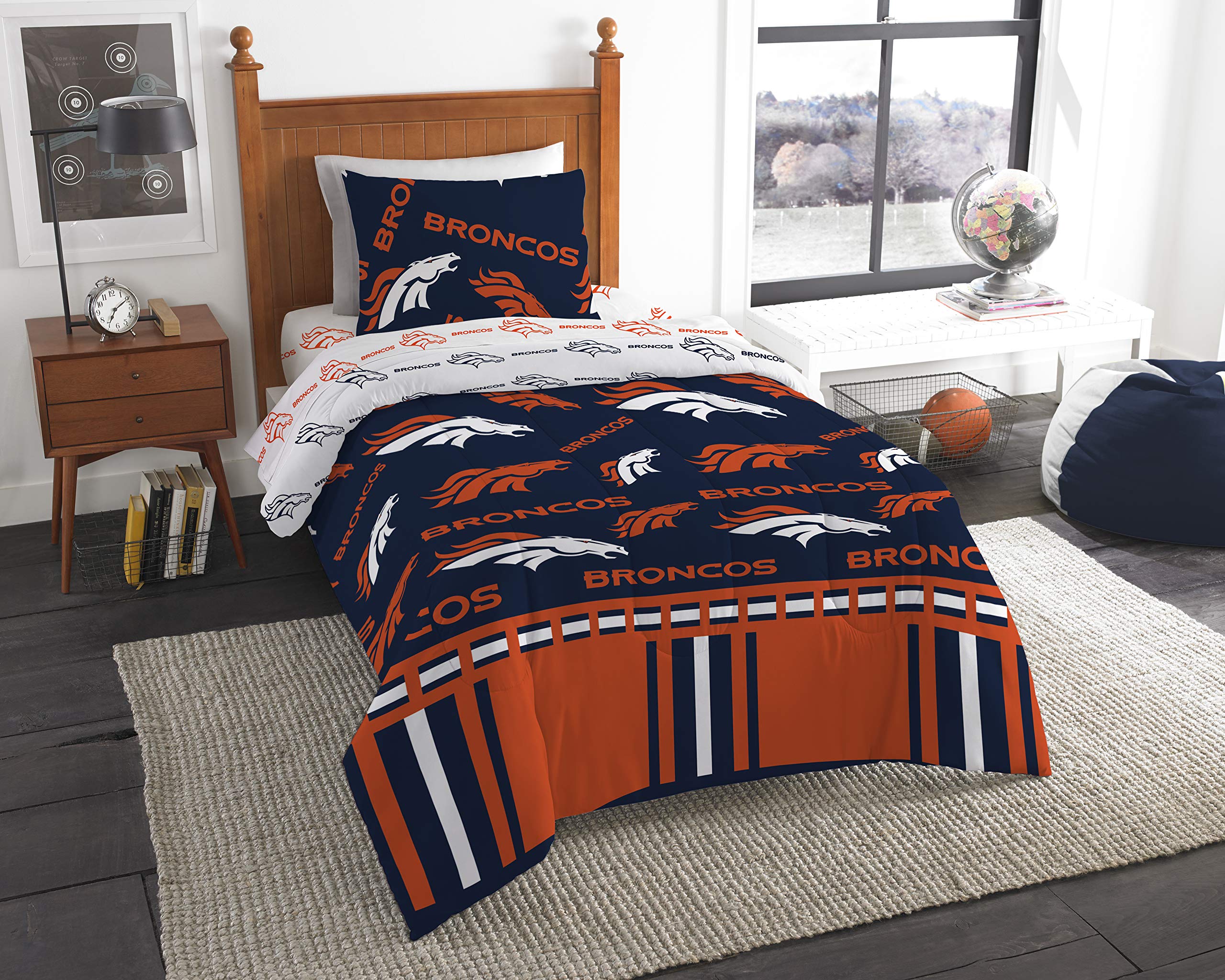 Northwest NFL Twin Bed in a Bag Set, 64 x 86, Team Colors