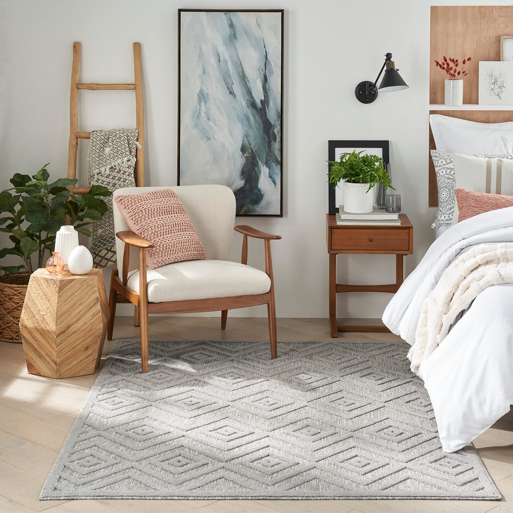 Nourison Versatile Indoor/Outdoor Silver Grey 4' X 6' Area Rug, Easy Cleaning, Non Shedding, Bed Room, Living Room, Dining Room, Deck, Backyard, Patio, High Traffic Area (4X6)